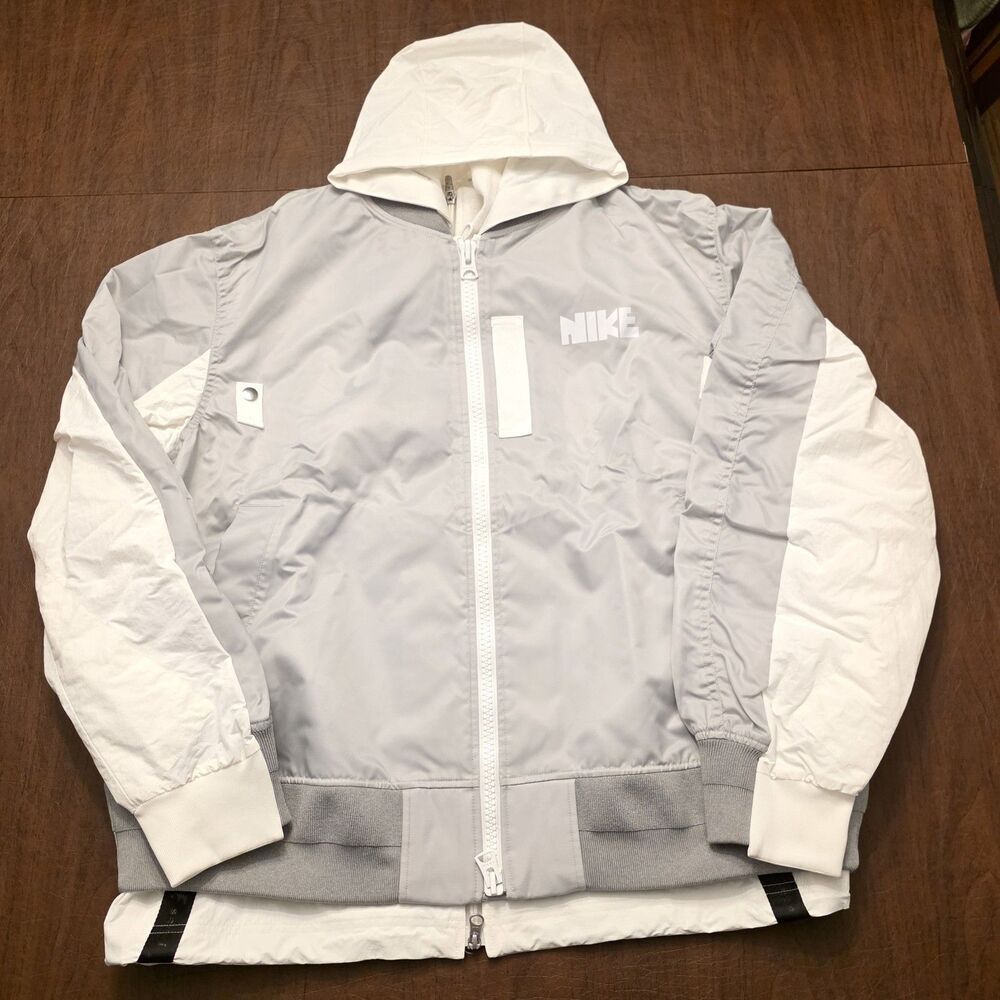 NIKE x SACAI Layered Bomber Jacket White Grey CV5732-097 Men's Size XL